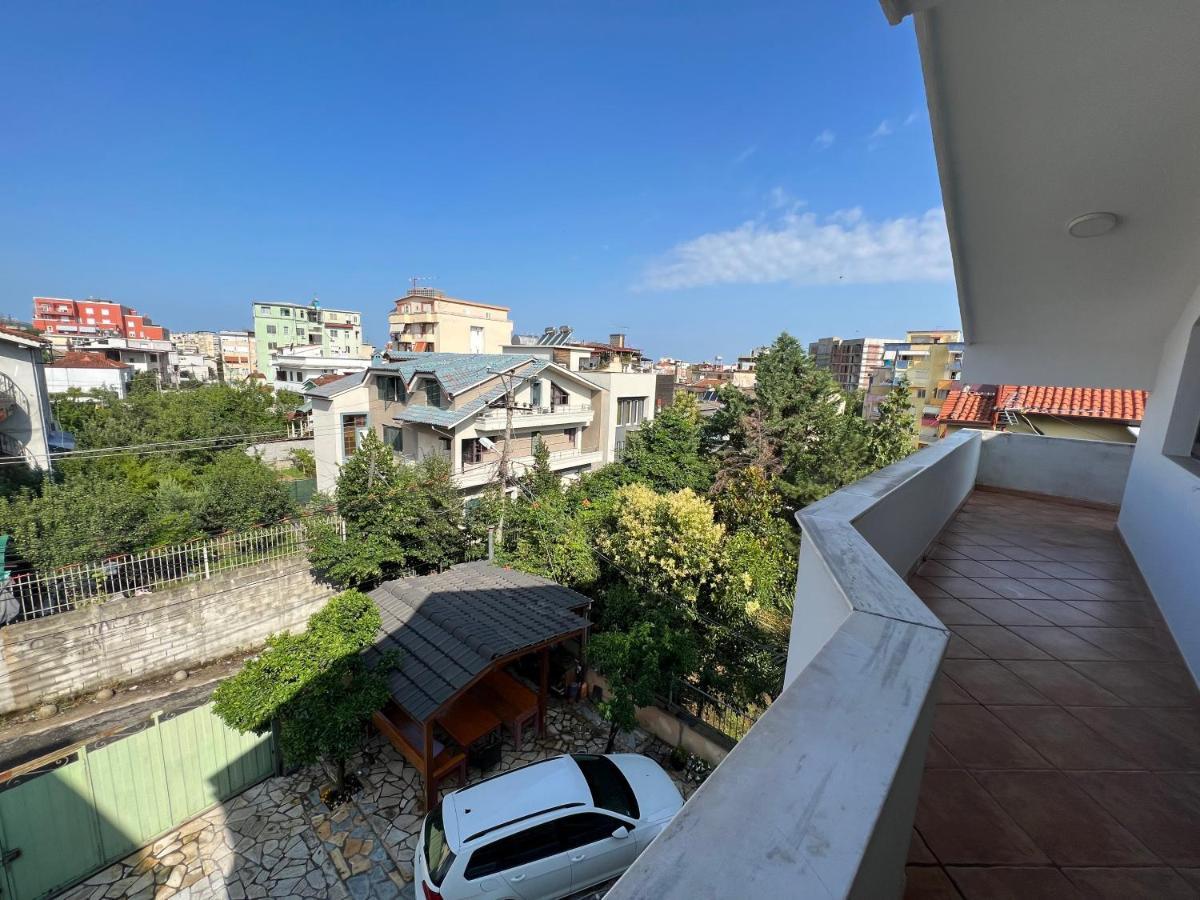 Villa Sokoli, Enjoy Sunset At This Spacious Apartment Tirana Exterior photo